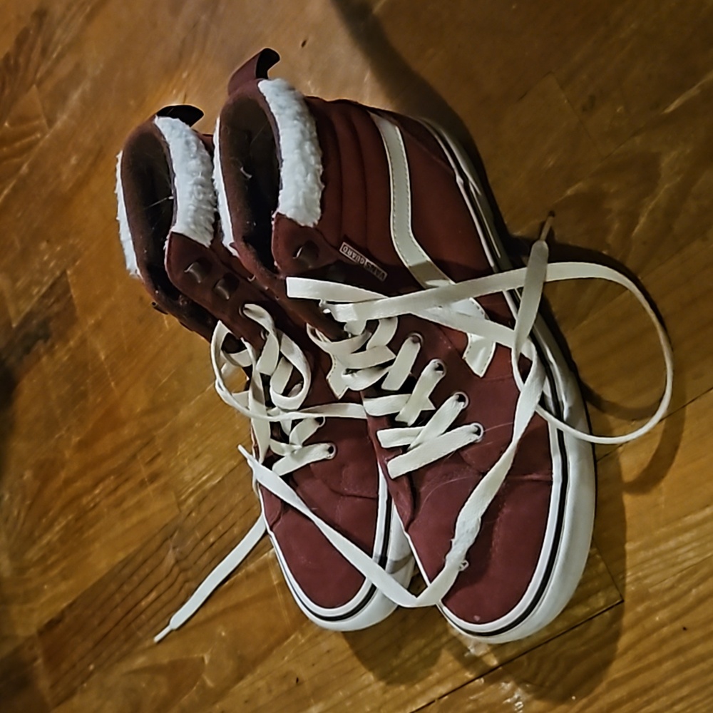High top red vans